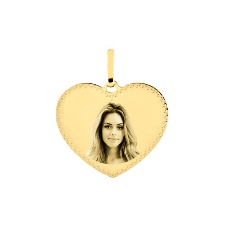 Pendentif cœur en or 18 carats bordure pointillé gravé avec une photo